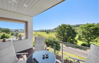 Amazing Apartment In Gillenfeld - Gillenfeld - 3