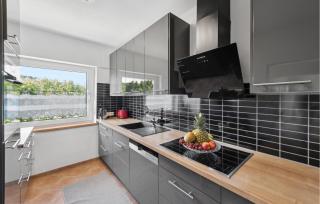 Amazing Apartment In Gillenfeld - 5