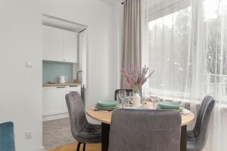 Rodzinny Apartament Obok Parku w Poznaniu by Noclegi Renters - Poznań - 4
