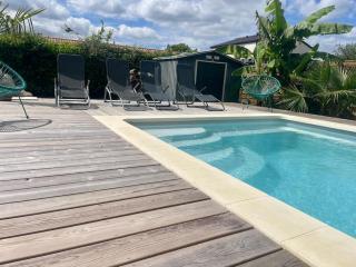 LOMALI Maison familiale climatisée piscine - Loupes - 7