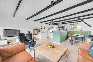 Vacation Home Renovated In 2023 With A 6-Person Hot Tub - 1010 - Ringkøbing - 7