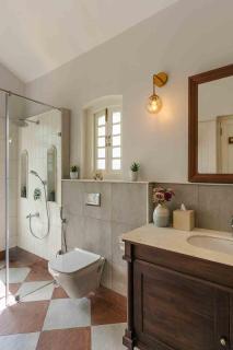 LohonoStays Villa Lansdowne - Coonoor - 6