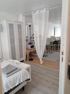 Grand Studio Indépendant à 30 minutes de Paris (RDC d'un pavillon) dans village bord de Seine - La Frette-sur-Seine - 1