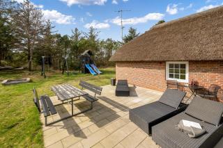 14-Person Pool House With Plenty Of Activity Options - 1031 - Ringkøbing - 9