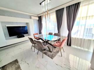 Spacious Prestige Penthouse - Varna City - 0