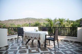 Skylark 3 BHK with pool villa - Alībāg - 7