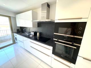 6 Croisette - Palais des Festivals - 4