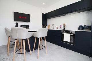 New listing - Cardiff Modern & Spacious Retreat with Private Courtyard - Cardiff - 7