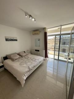 Modern apt - Close to the beach & PV - Is-Swieqi - 1