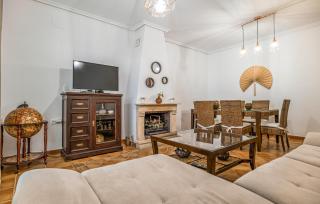 Stunning Home In Chiclana De La Fronter - 6