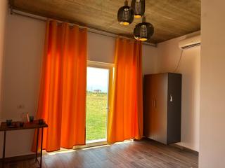 Lakes room - 6