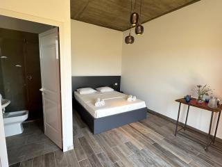 Lakes room - - 4