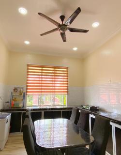 HOMESTAY TOK Mek - Kuala Kerai - 1