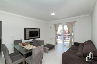 Apartamento com 03 dormitórios meia quadra do mar - 2