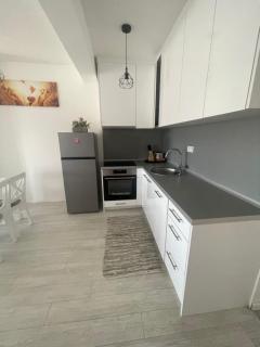 Lucija - 2