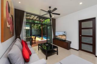 Villa Laut 3 Bedroom Private Pool Villa in Popular Saiyuan Estate 10 min to Naiharn Beach - Ban Saiyuan (1) - 4