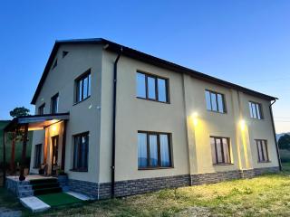 Casa Liniștea Munților - Fundata - 0