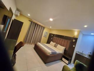 Juliet's Place Residence & Hotels - Ikeja - 9