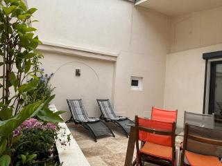 The Courtyard, Cognac - Cognac - 2