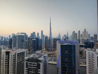 Luxury Studio with Burj Views - 6 min from Dubai Mall - 0