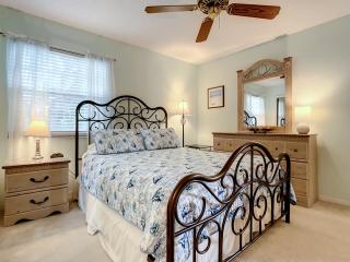 Sun Beach Club 861 Across from Beach Close to Pool Hot Tub Walk to shopping and dining - Edgewater - 7