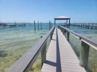 Paradise Cove on Lemon Bay - 4