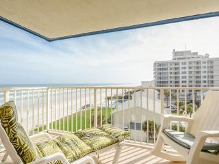 HA508 - Top floor 11 condo with beautiful ocean views - Edgewater - 0