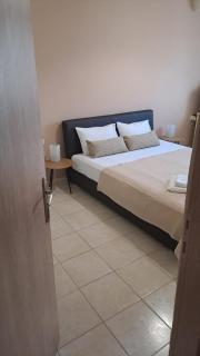 Walk to Center from Quiet Park Apartment - Alexandroupoli - 5