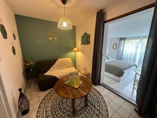 Maison proche village naturiste - 7 personnes - 4