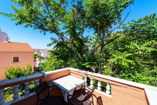 Ivy Apartments in Center - Novalja - 0