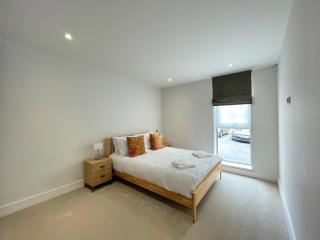 Elegant 2BR Apartment at Dukes Place - Nether Edge - 4