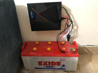 F-10 two bed Posh Apartment lounge kitchen AC WiFi smart Tv - 3