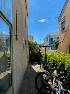 Maison 300 m de la plage avec un bel extérieur - Gruissan - 3