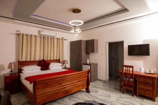 Amakhosi Hotel - Victoria Falls - 0