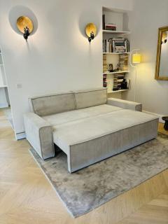 Modern apt Canal st Martin - 2