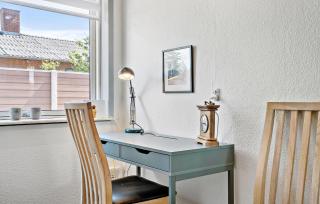 3 Bedroom Awesome Home In Videbæk - 3