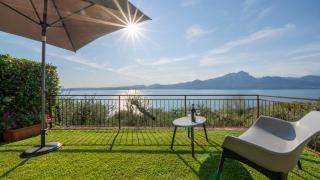 Garda Lake, free park, big swimming pool - Torri del Benaco - 1