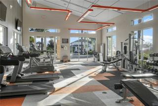 Dream 10br Escape Poolside & Big-screen Bliss - Kissimmee - 9