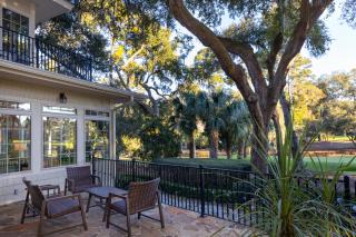 18 Turnberry Lane - Stunning and Spacious Home - With Private Heated Pool & Spa - Offers Unmatched Views of the Heritage Golf To - 1