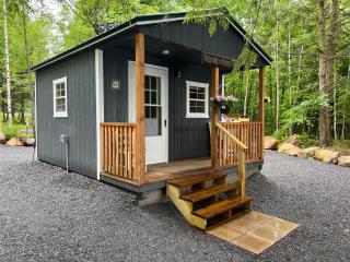 HARRISVILLE Love Shack - Harrisville - 9