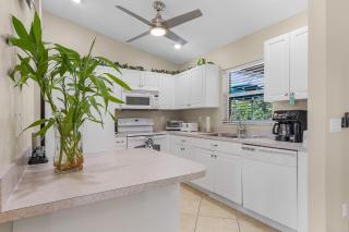 Tropical Oasis, Heated Pool and Spa - Crystal Waters Villa - Roelens - Cape Coral - 1