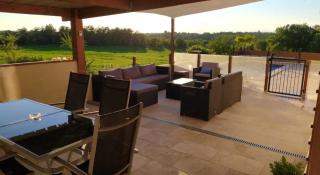 Villa au calme avec piscine chauffée privée - 9