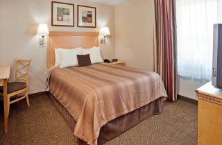 Candlewood Suites Junction City - Ft. Riley by IHG - 1