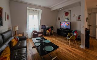 Welcome to Paris - 0