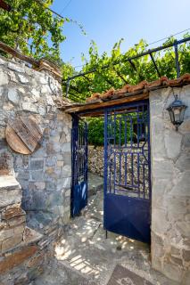 Mountain Stone Rooms - 4