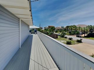 Coastal Cottage - Pensacola Beach - 3