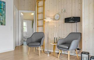 Gorgeous Home In Tarm With Kitchen - Tarm - 4