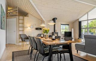 Gorgeous Home In Tarm With Kitchen - Tarm - 4