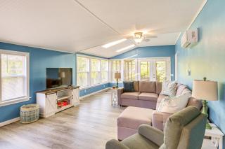 Bayfront Steuben Home with Screened Porch and Fire Pit - Steuben - 9