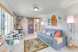 Houghton Lake Cottage with Patio Walk to Waterfront - Houghton Lake - 6
